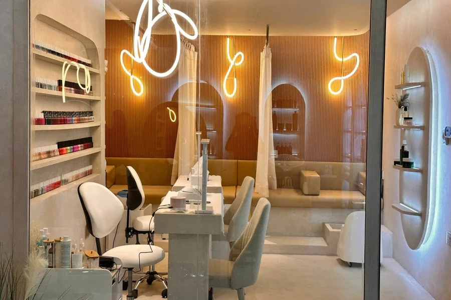 Elevate Your Look with Premium Beauty Services in Abu Dhabi